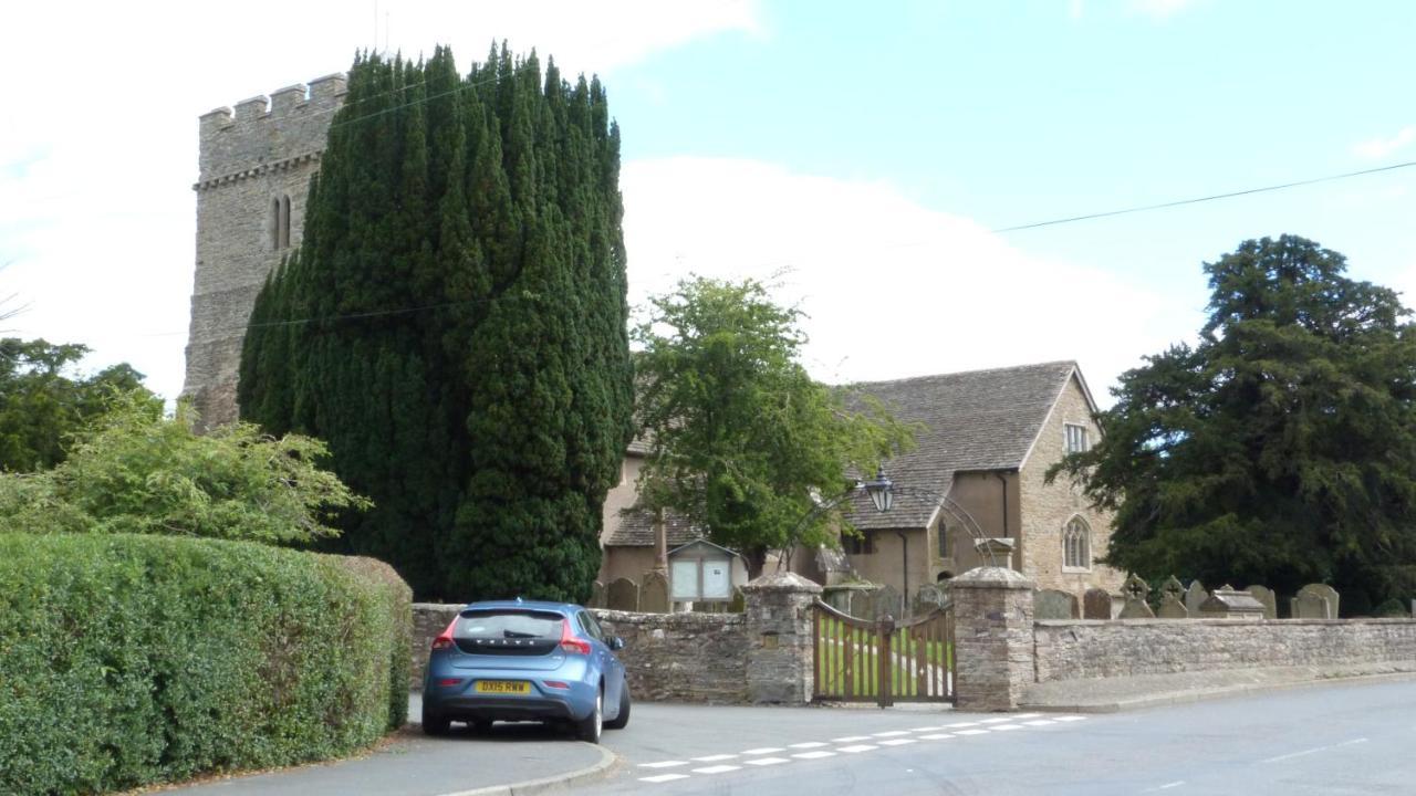 The Old Vicarage Self-Contained Apartments North Lydbury Екстериор снимка