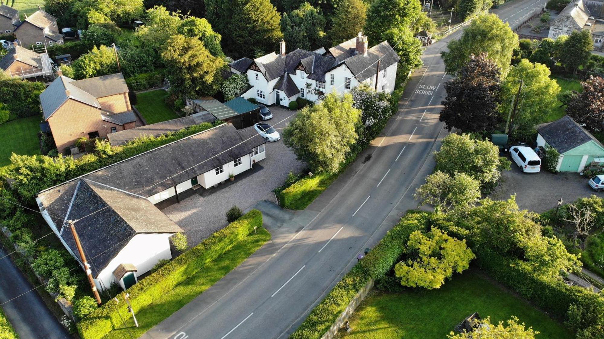 The Old Vicarage Self-Contained Apartments North Lydbury Екстериор снимка